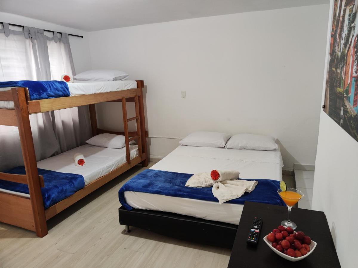Absolute Hotel & Hostel Boutique メデジン エクステリア 写真